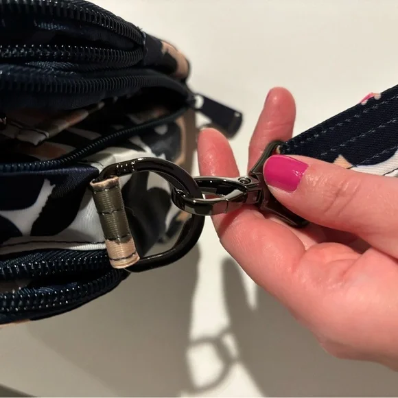 Lug Scoop Crossbody Bag - Floral Multi - Picture 3 of 13